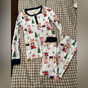 Beaufort Bonnet Pima Cotton Christmas Pajamas Snowy Town Print 10